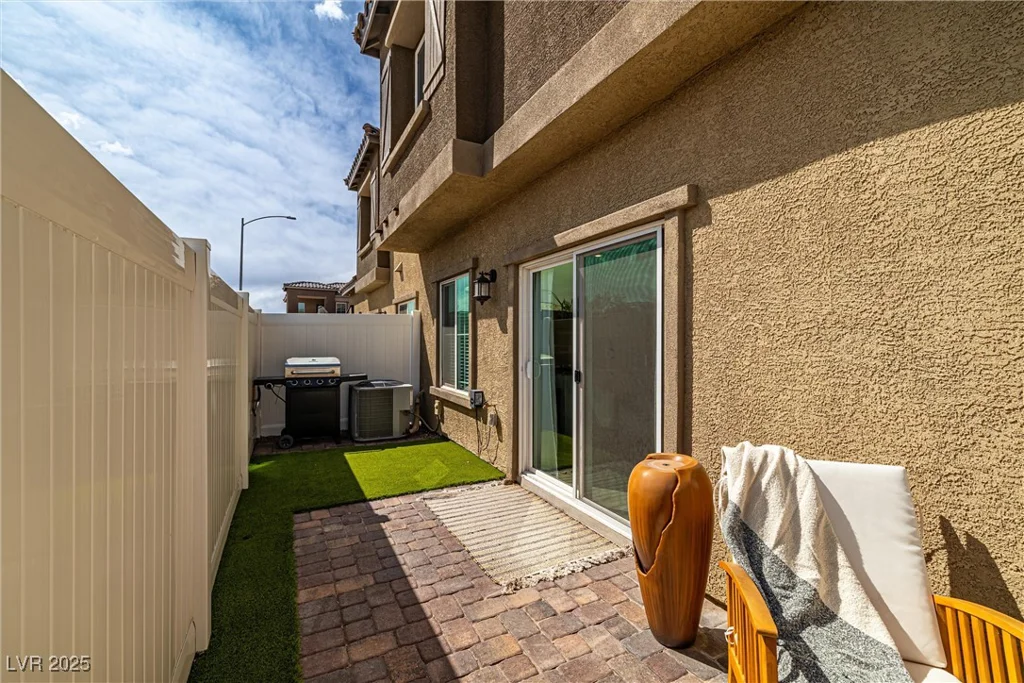207 Callen Falls, Henderson, NV 89011