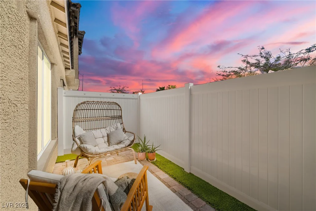 207 Callen Falls, Henderson, NV 89011