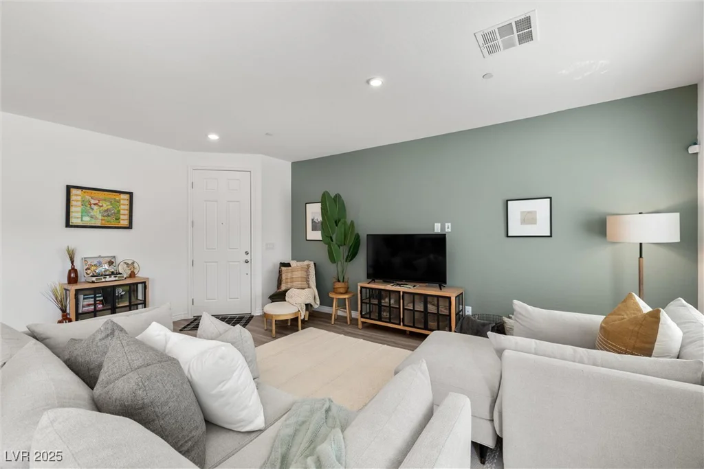 207 Callen Falls, Henderson, NV 89011