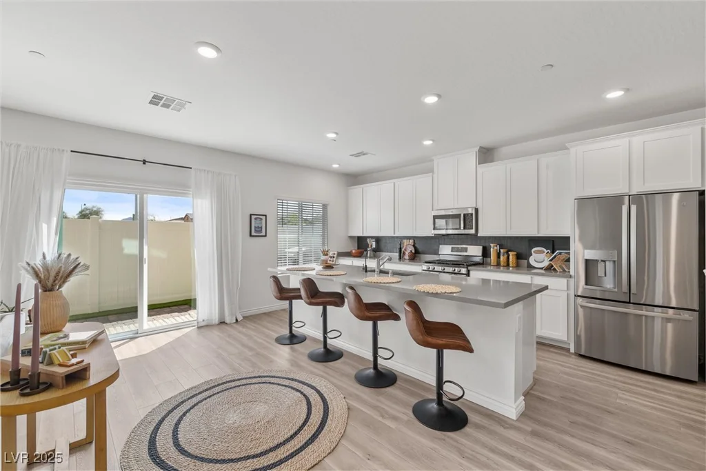 207 Callen Falls, Henderson, NV 89011