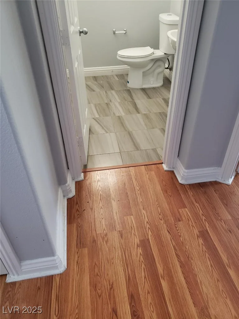 5425 Whisper Bluff, North Las Vegas, NV 89031