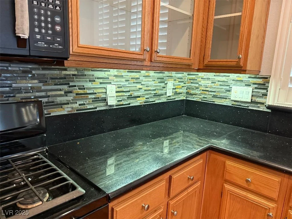 5425 Whisper Bluff, North Las Vegas, NV 89031
