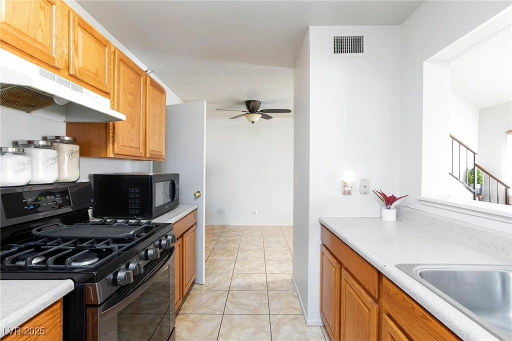 3939 Jontue, Las Vegas, NV 89115