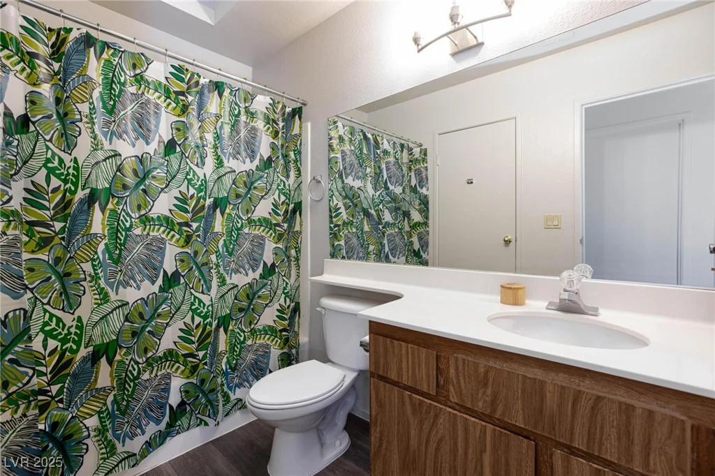 3939 Jontue, Las Vegas, NV 89115