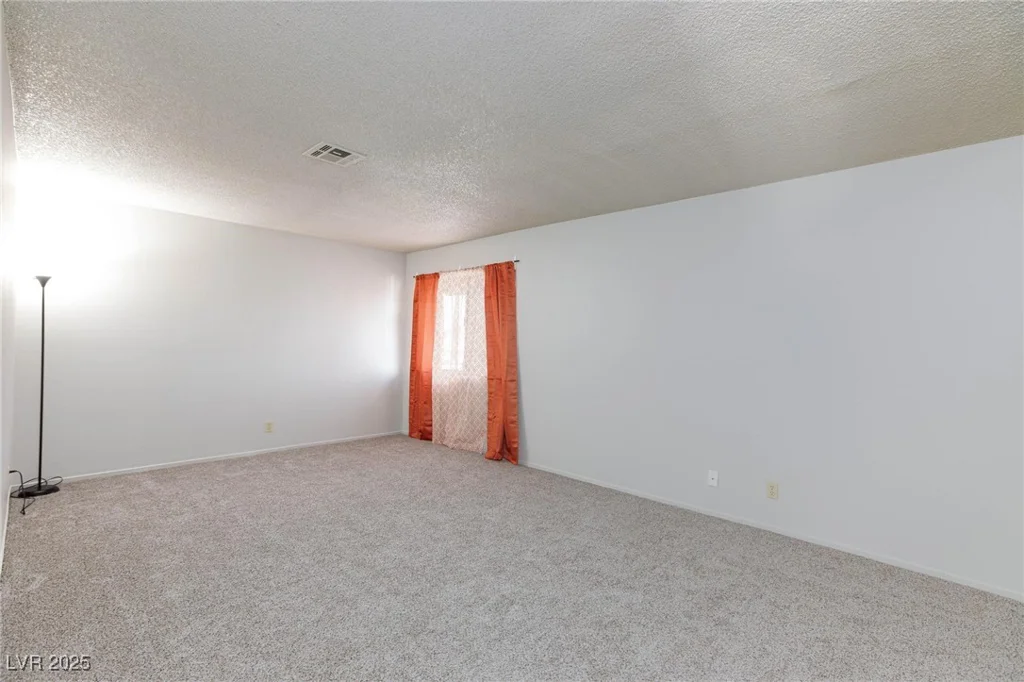 3939 Jontue, Las Vegas, NV 89115