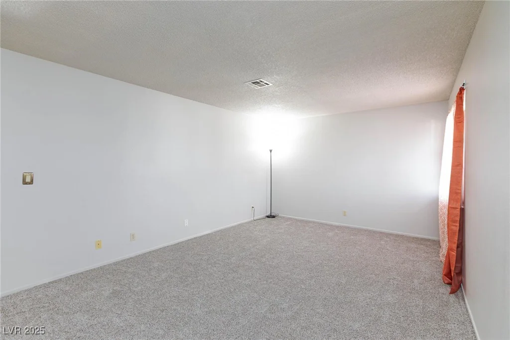 3939 Jontue, Las Vegas, NV 89115