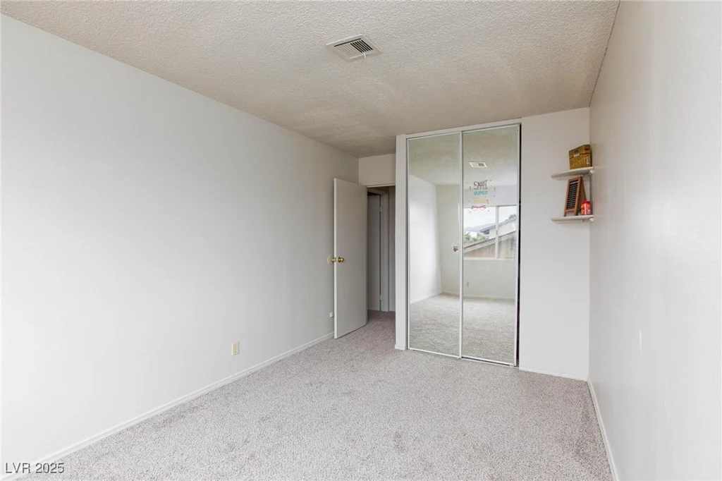 3939 Jontue, Las Vegas, NV 89115