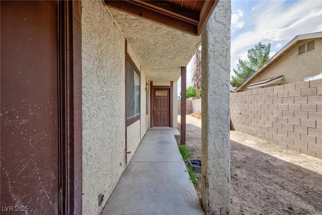 3939 Jontue, Las Vegas, NV 89115