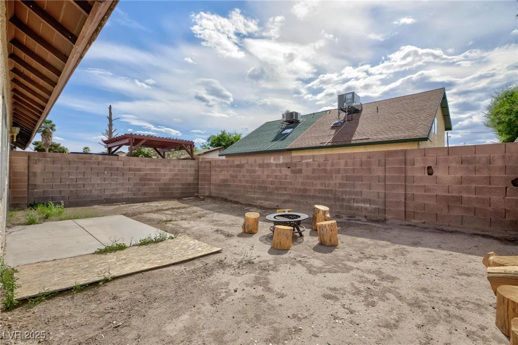 3939 Jontue, Las Vegas, NV 89115