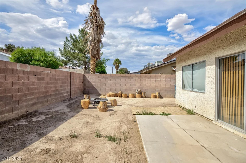3939 Jontue, Las Vegas, NV 89115