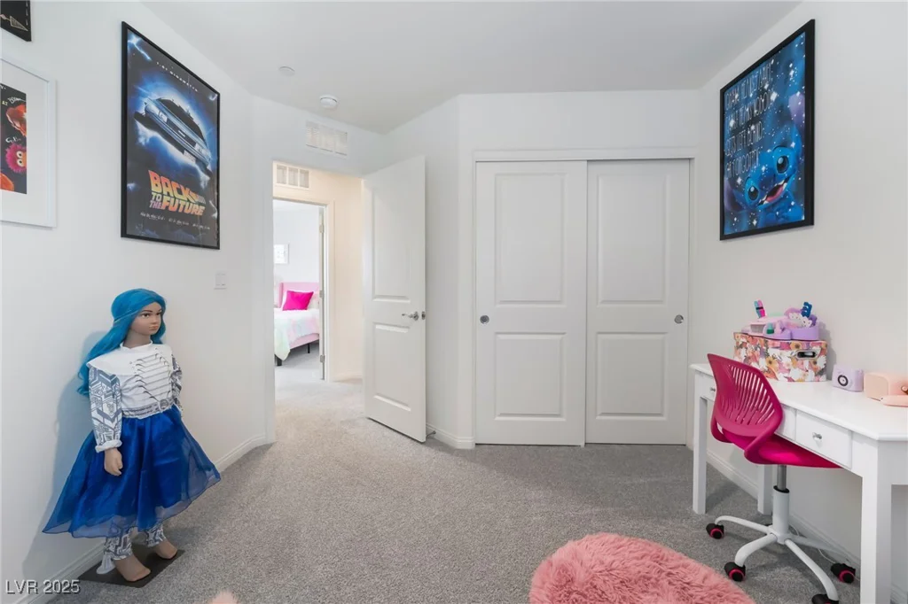 10987 Kingston Fields, Las Vegas, NV 89166