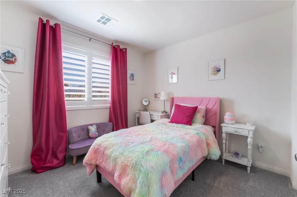 10987 Kingston Fields, Las Vegas, NV 89166