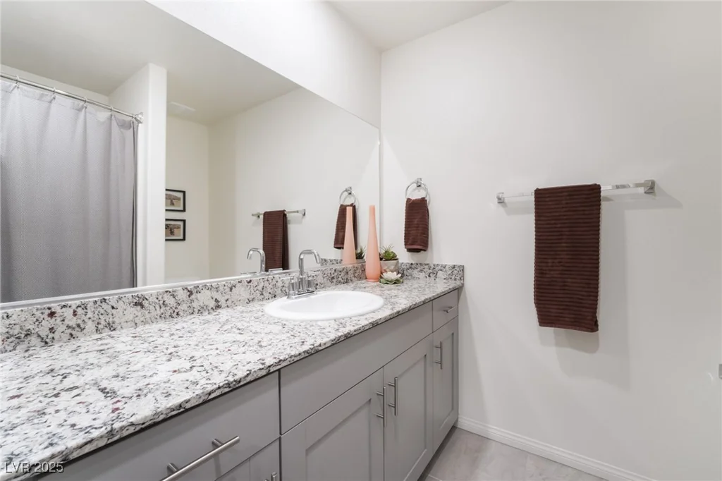 10987 Kingston Fields, Las Vegas, NV 89166
