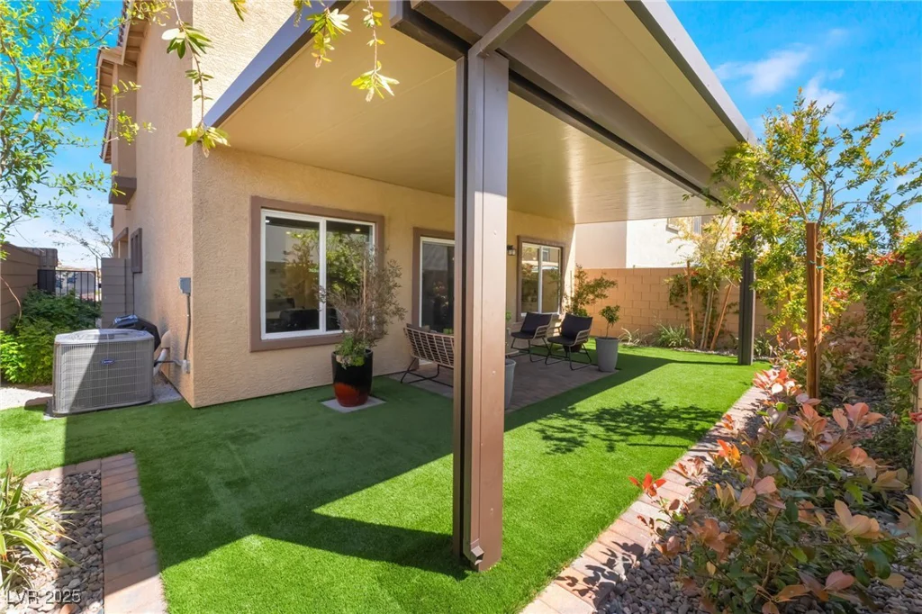 10987 Kingston Fields, Las Vegas, NV 89166