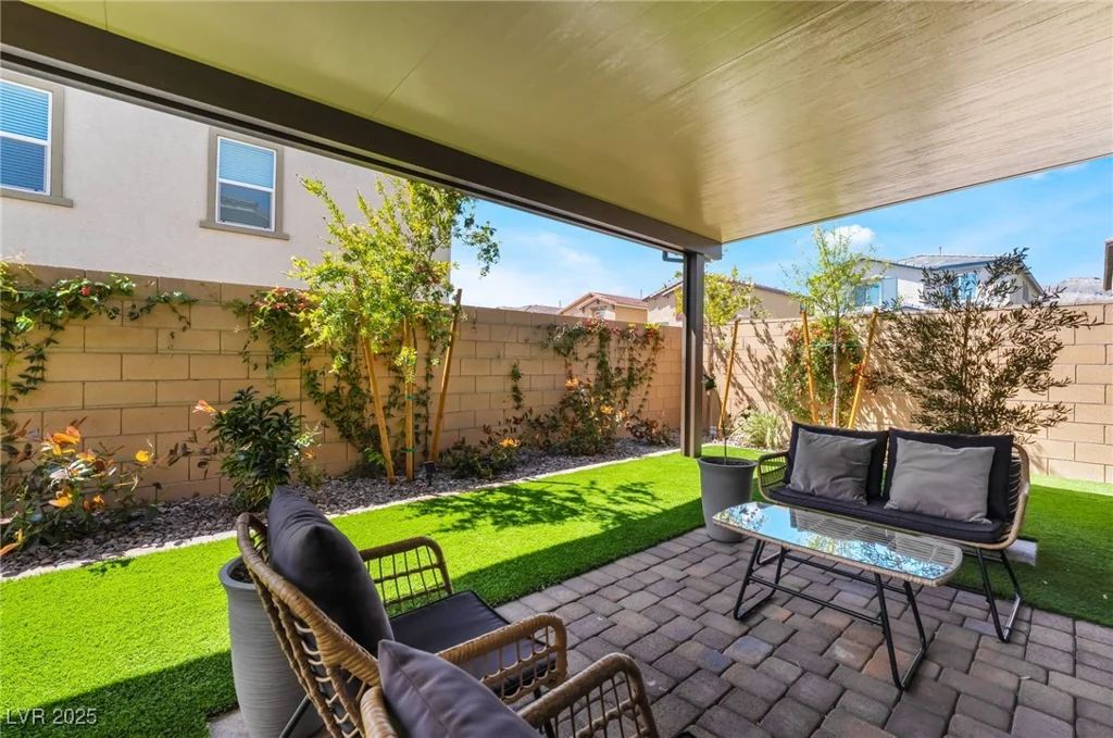 10987 Kingston Fields, Las Vegas, NV 89166