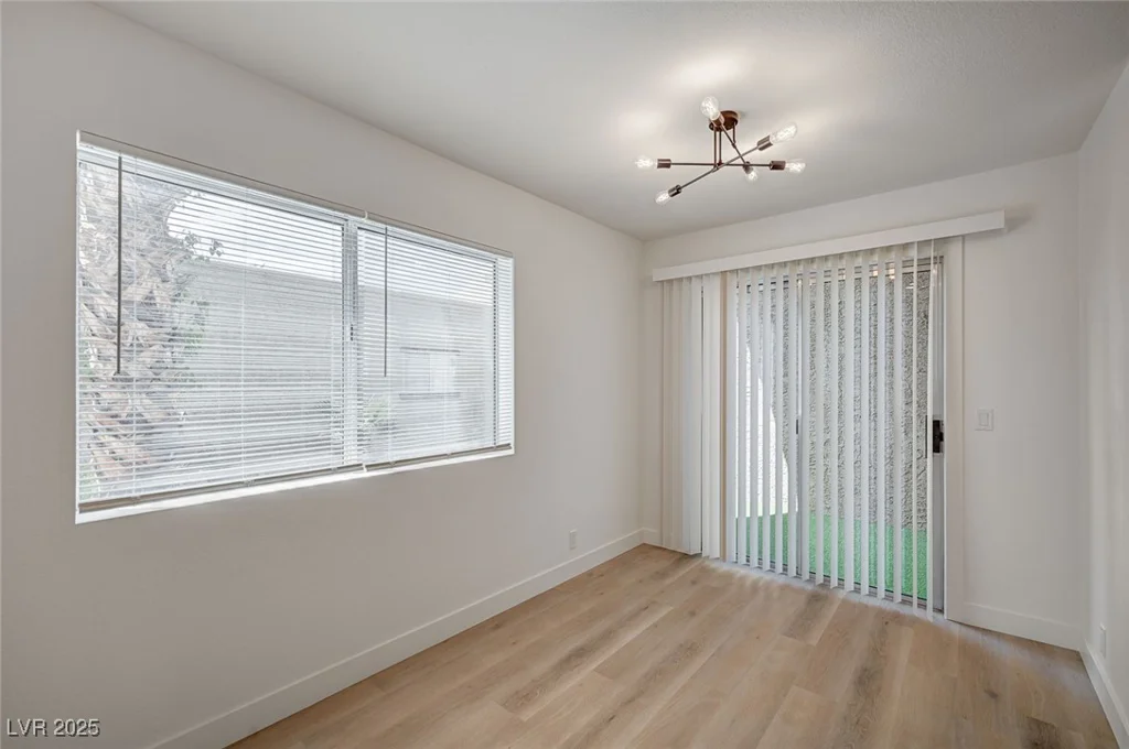 5071 Pioneer, Las Vegas, NV 89146