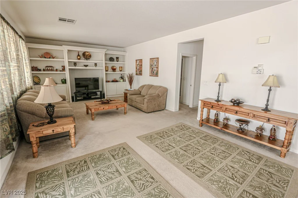 6630 Cave Rock, Las Vegas, NV 89110