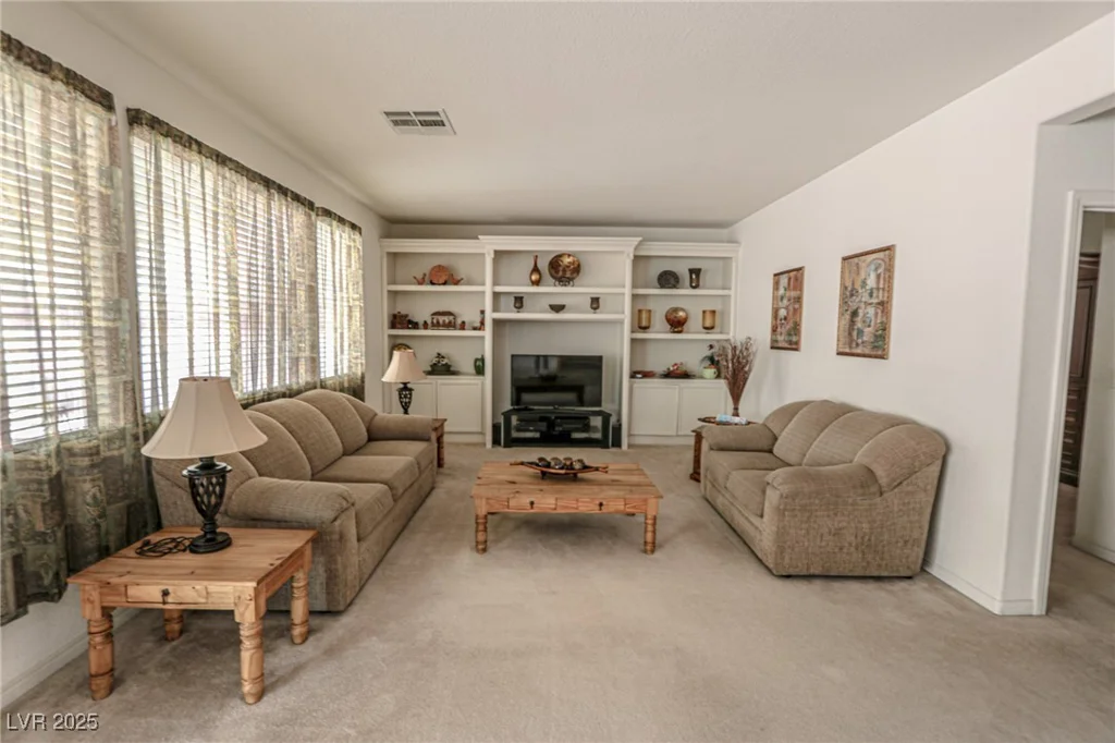 6630 Cave Rock, Las Vegas, NV 89110