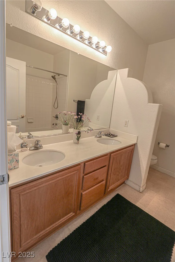 6630 Cave Rock, Las Vegas, NV 89110