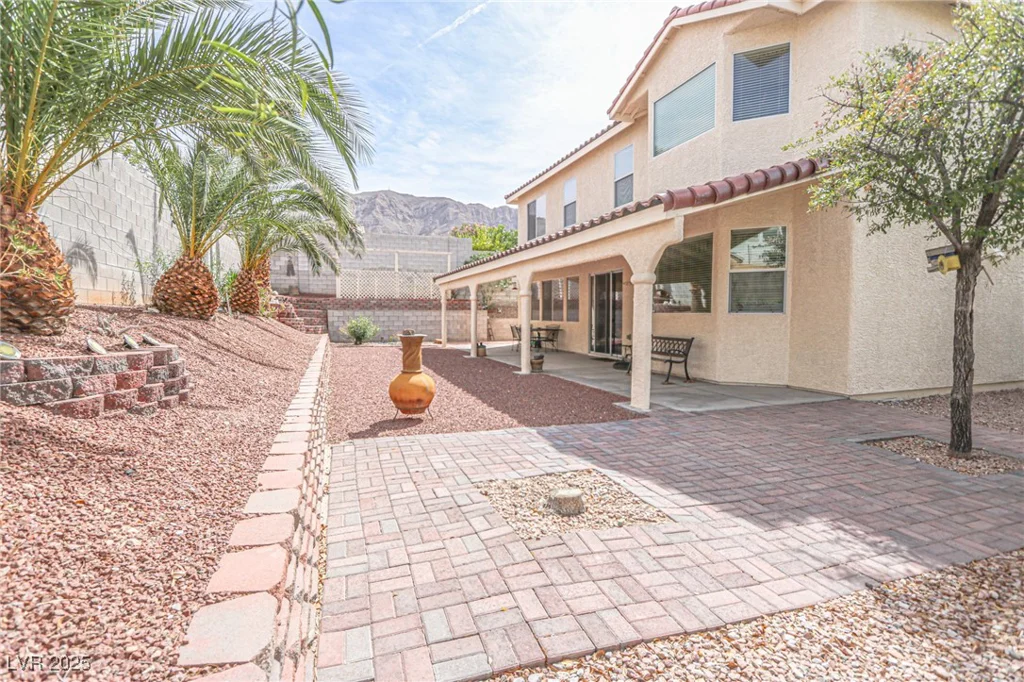 6630 Cave Rock, Las Vegas, NV 89110