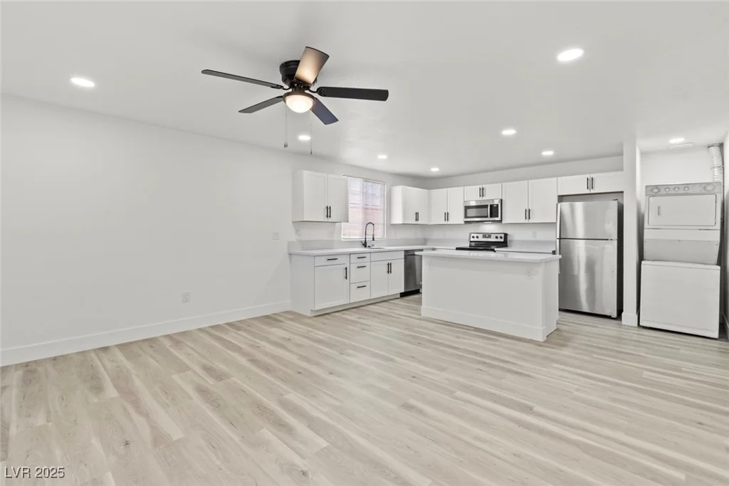 724 9th, Las Vegas, NV 89101