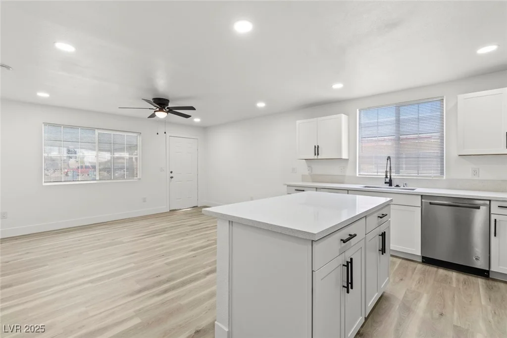 724 9th, Las Vegas, NV 89101