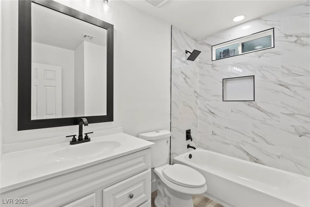724 9th, Las Vegas, NV 89101