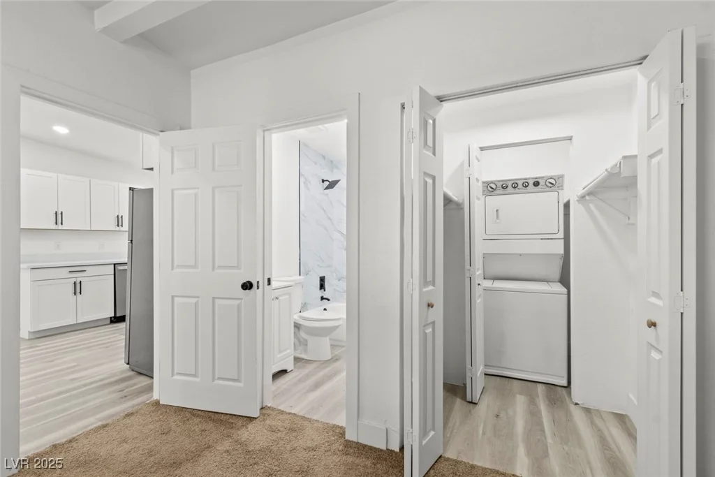 724 9th, Las Vegas, NV 89101