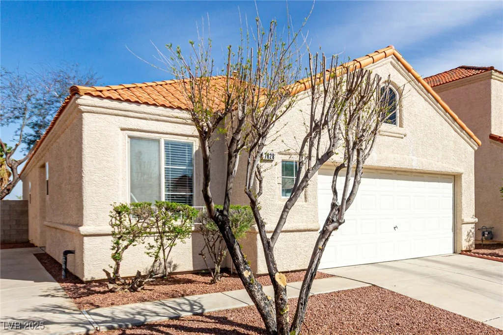 7628 Picnic, Las Vegas, NV 89131