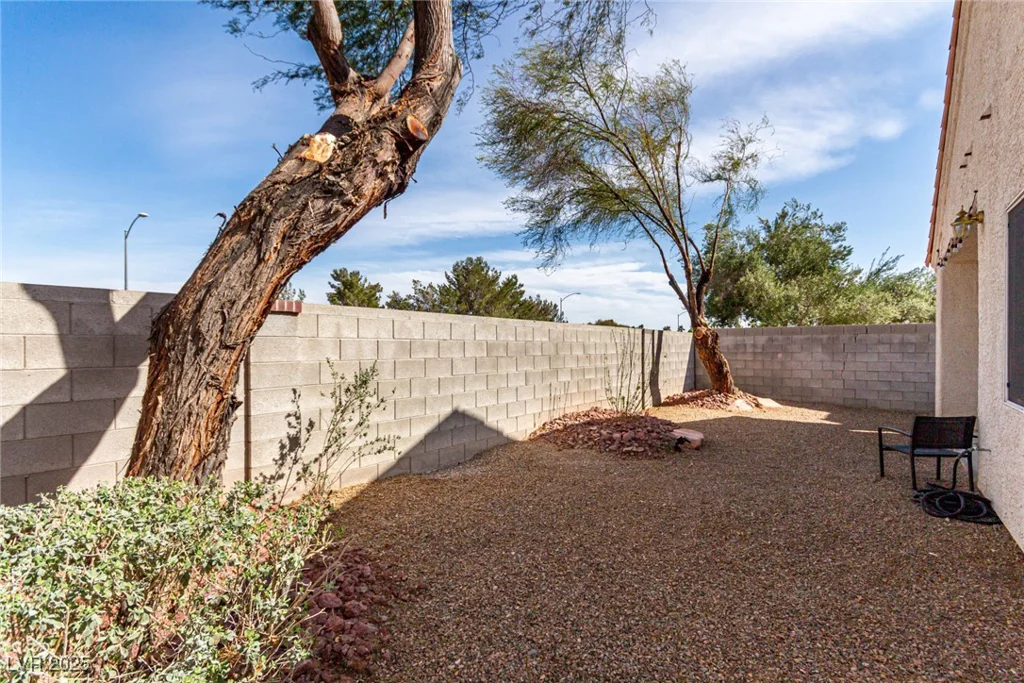 7628 Picnic, Las Vegas, NV 89131