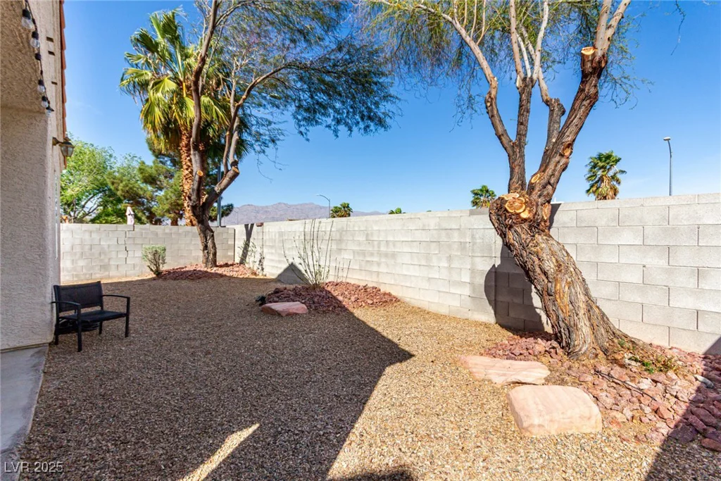 7628 Picnic, Las Vegas, NV 89131
