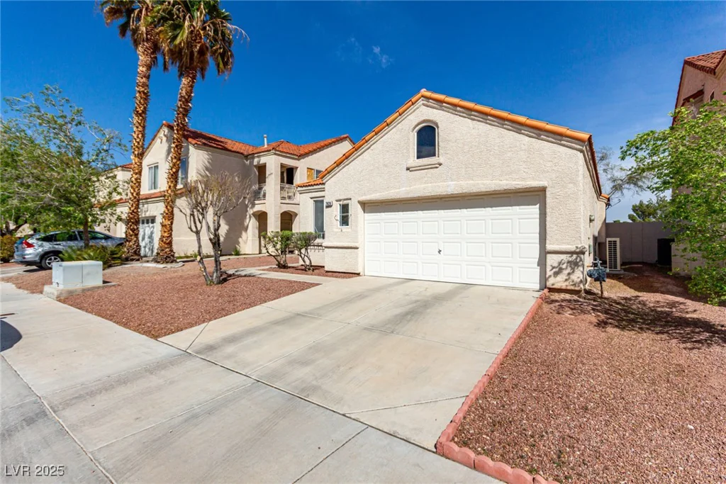 7628 Picnic, Las Vegas, NV 89131
