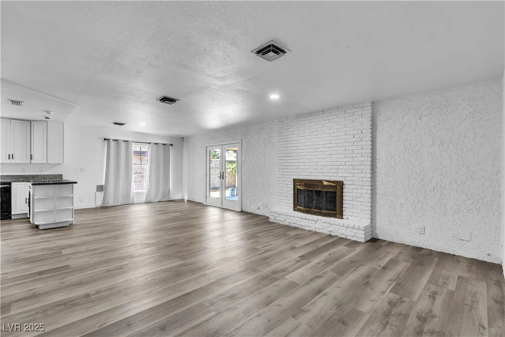 2204 Monterey, Las Vegas, NV 89104