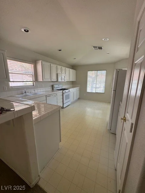 3561 Cherbourg, Las Vegas, NV 89141