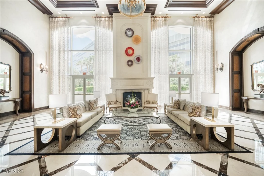 2747 Paradise, Las Vegas, NV 89109