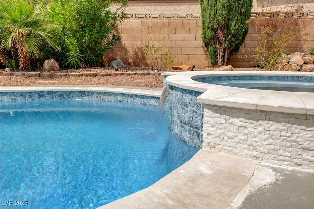 2401 Rice Flower, Las Vegas, NV 89134
