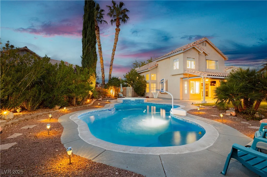 2401 Rice Flower, Las Vegas, NV 89134