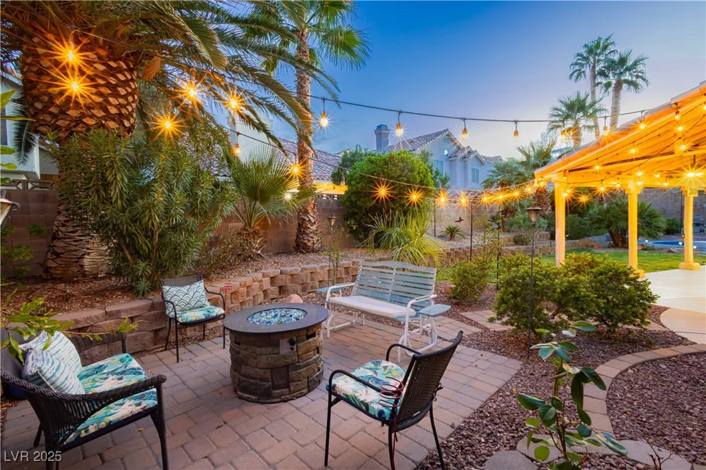 2401 Rice Flower, Las Vegas, NV 89134