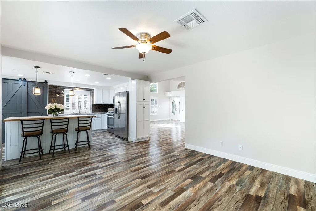 2401 Rice Flower, Las Vegas, NV 89134