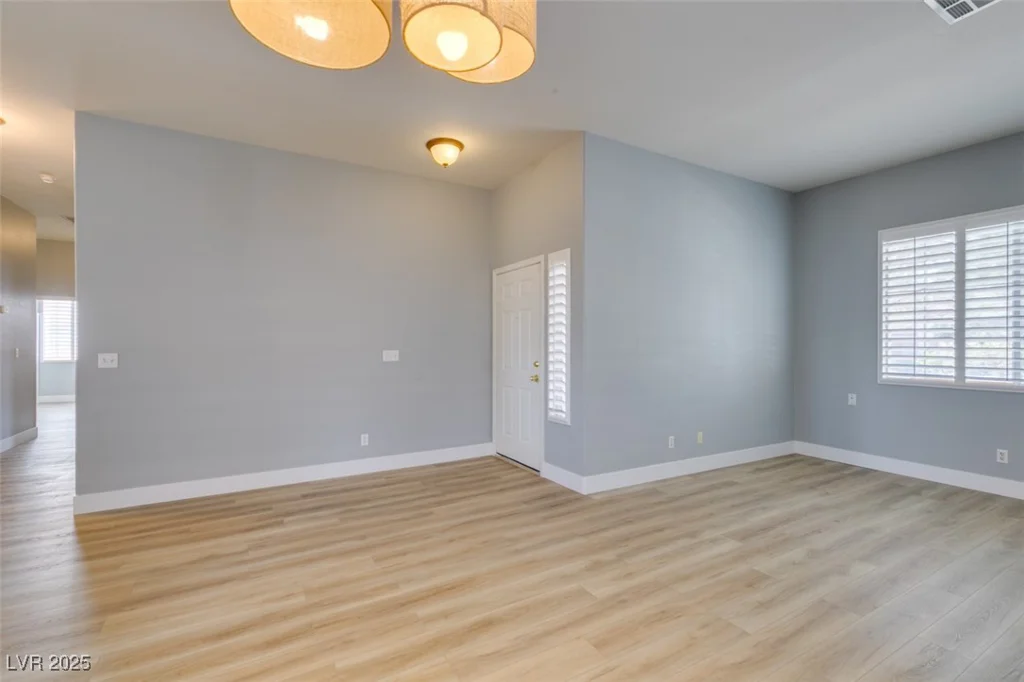 8232 Sedona Sunset, Las Vegas, NV 89128
