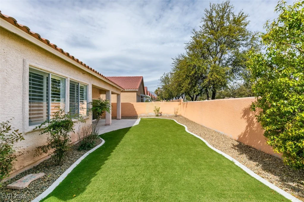 8232 Sedona Sunset, Las Vegas, NV 89128