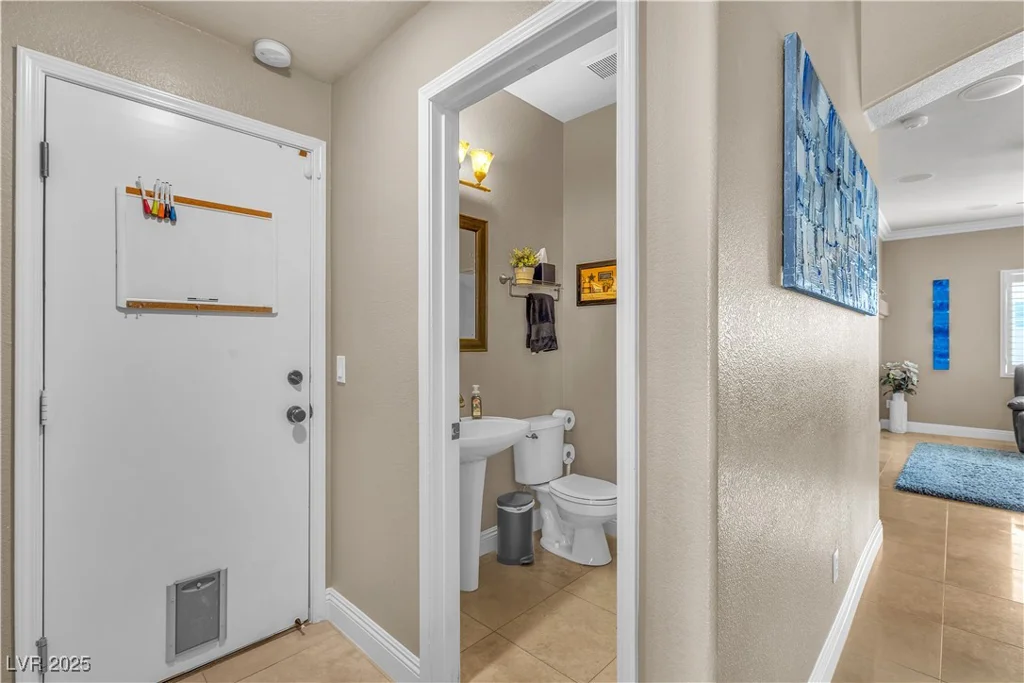 4247 Jordanville, Las Vegas, NV 89129