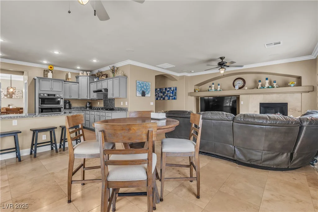 4247 Jordanville, Las Vegas, NV 89129