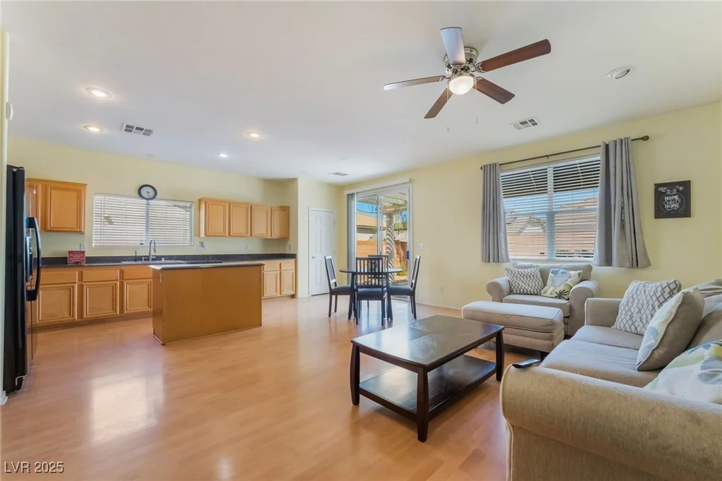 208 Lynbrook, Henderson, NV 89012
