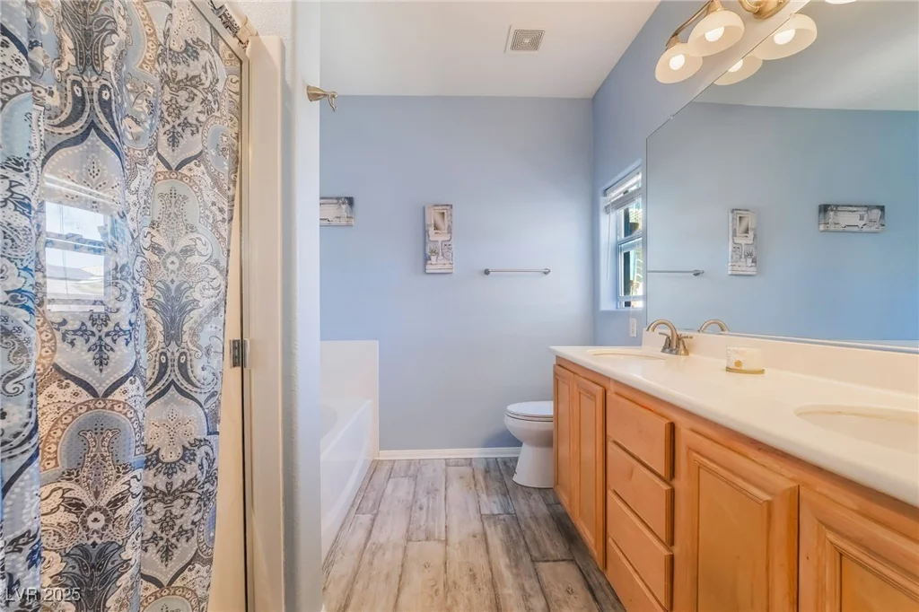 208 Lynbrook, Henderson, NV 89012