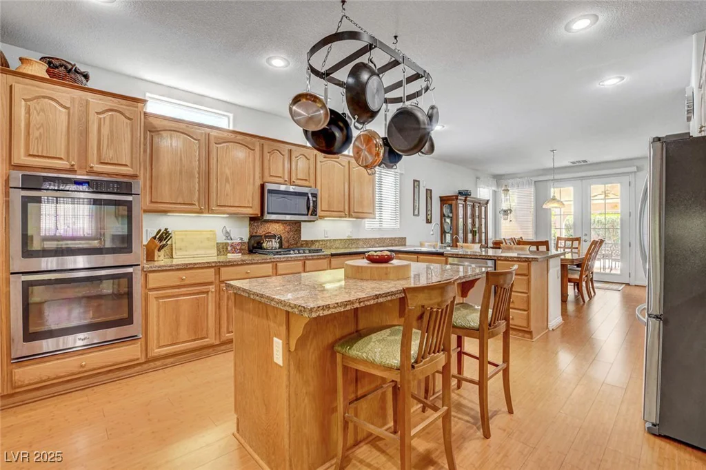 2727 Warm Rays, Henderson, NV 89052