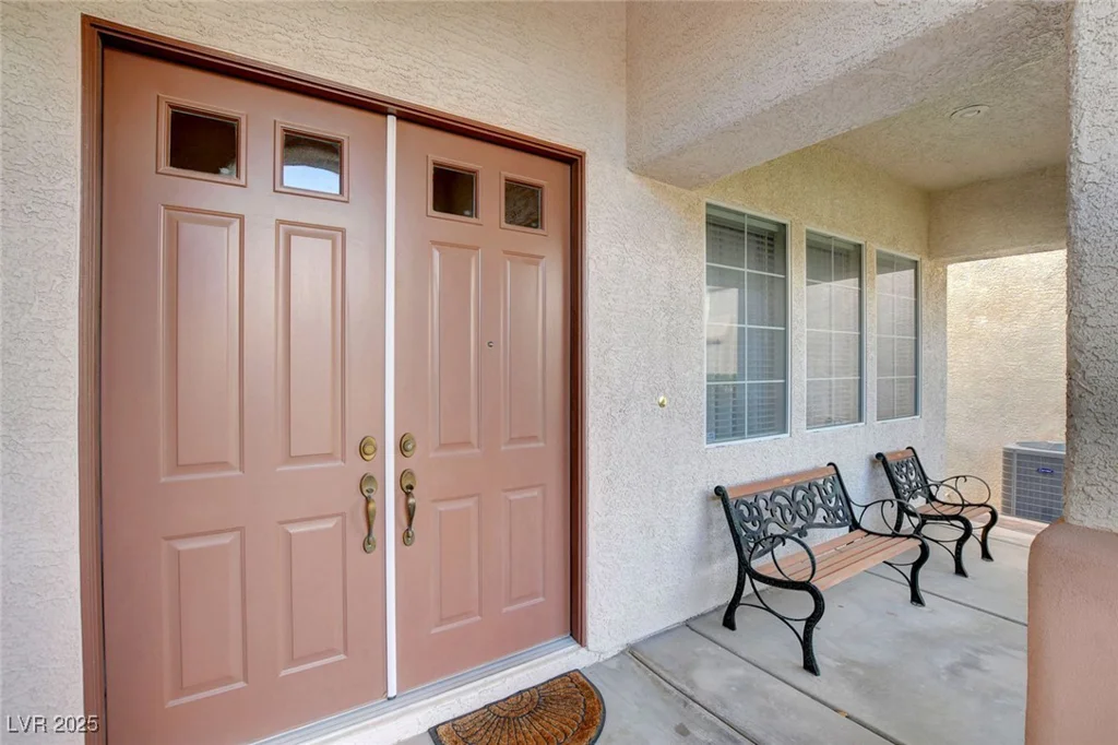 2727 Warm Rays, Henderson, NV 89052