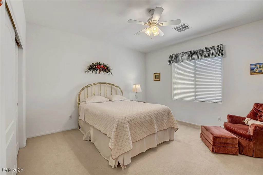 2727 Warm Rays, Henderson, NV 89052