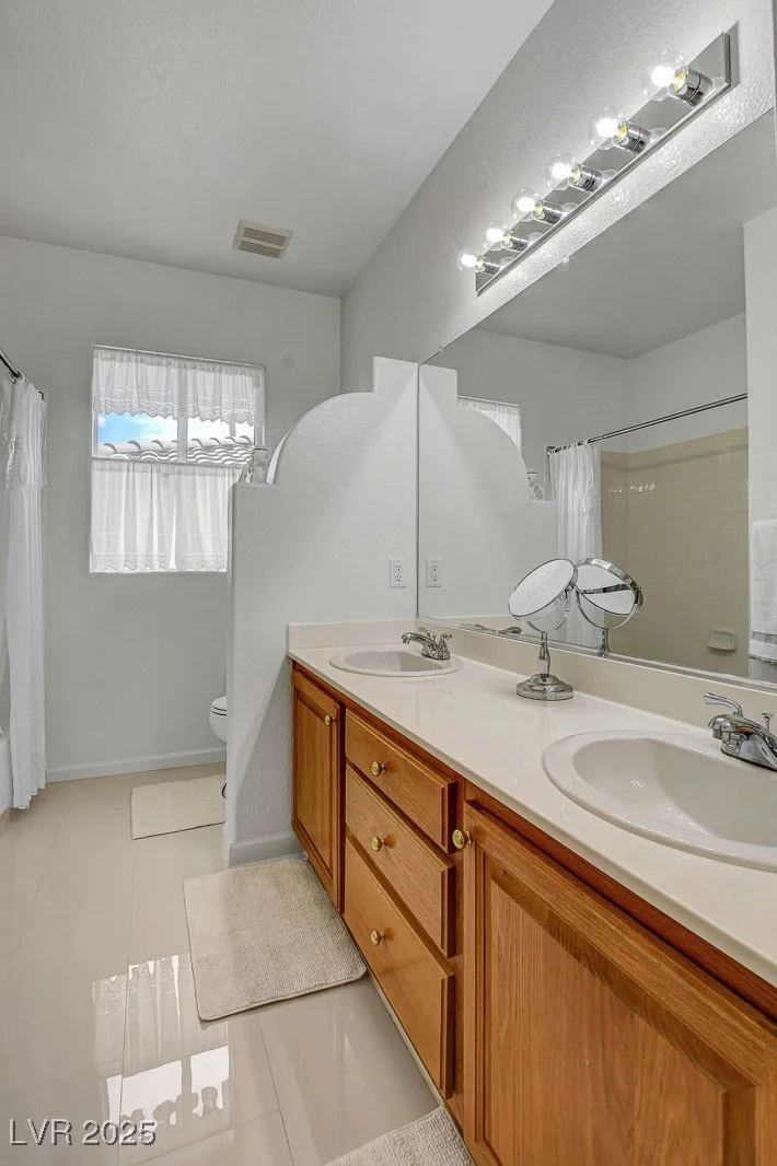 2727 Warm Rays, Henderson, NV 89052