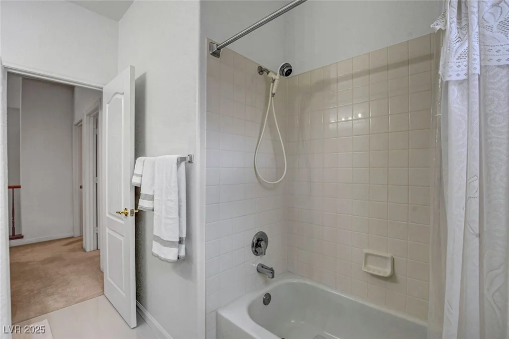 2727 Warm Rays, Henderson, NV 89052
